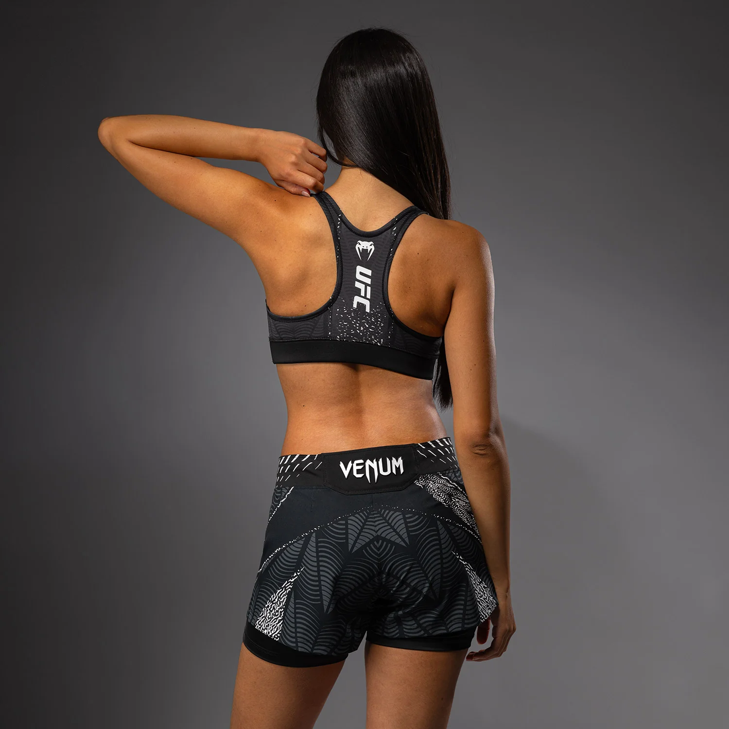 UFC Zenith by Venum Authentic Fight Night Sport-BH Damen - Schwarz - Image 4