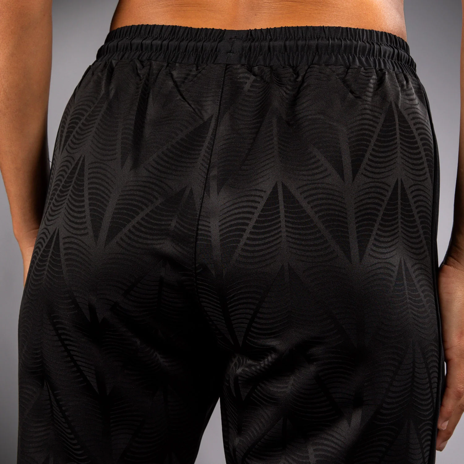 UFC Zenith by Venum Authentic Fight Night Trainingshose Damen - Schwarz - Image 7