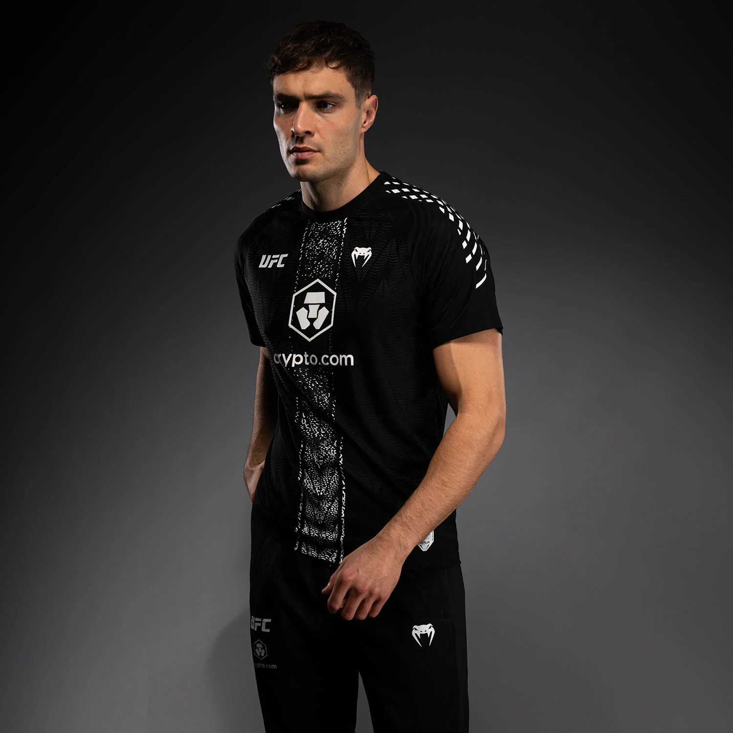 UFC Zenith by Venum Authentic Fight Night Offizielles Walkout-Trikot Herren - Schwarz - Image 4