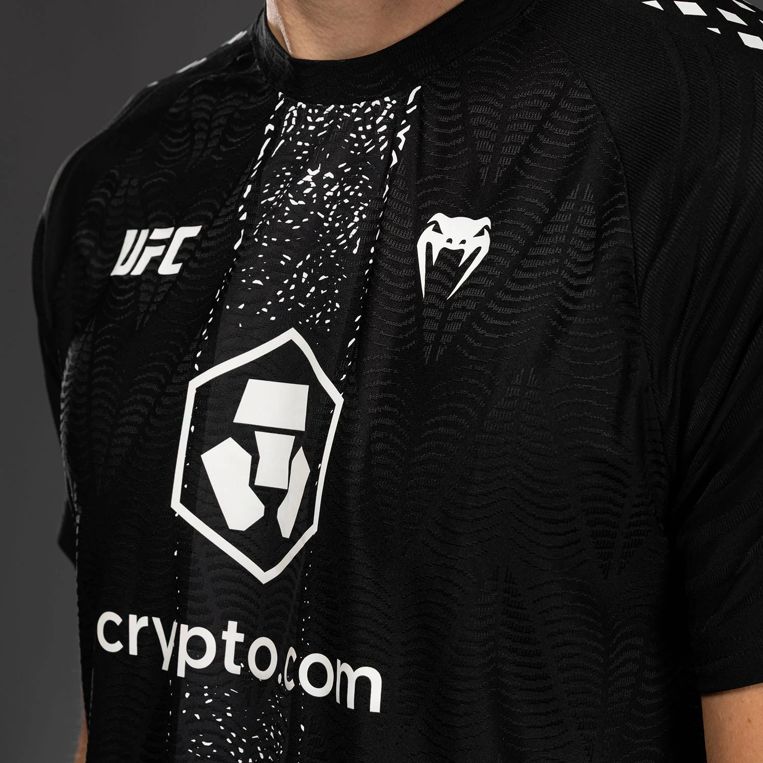 UFC Zenith by Venum Authentic Fight Night Offizielles Walkout-Trikot Herren - Schwarz - Image 6