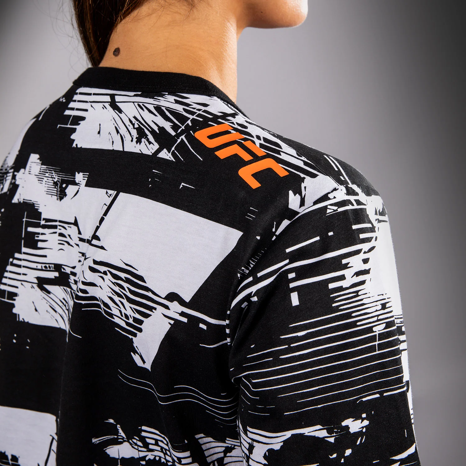 UFC Zenith by Venum Authentic Fight Week Kurzarm T-Shirt Damen - Weiß - Image 5