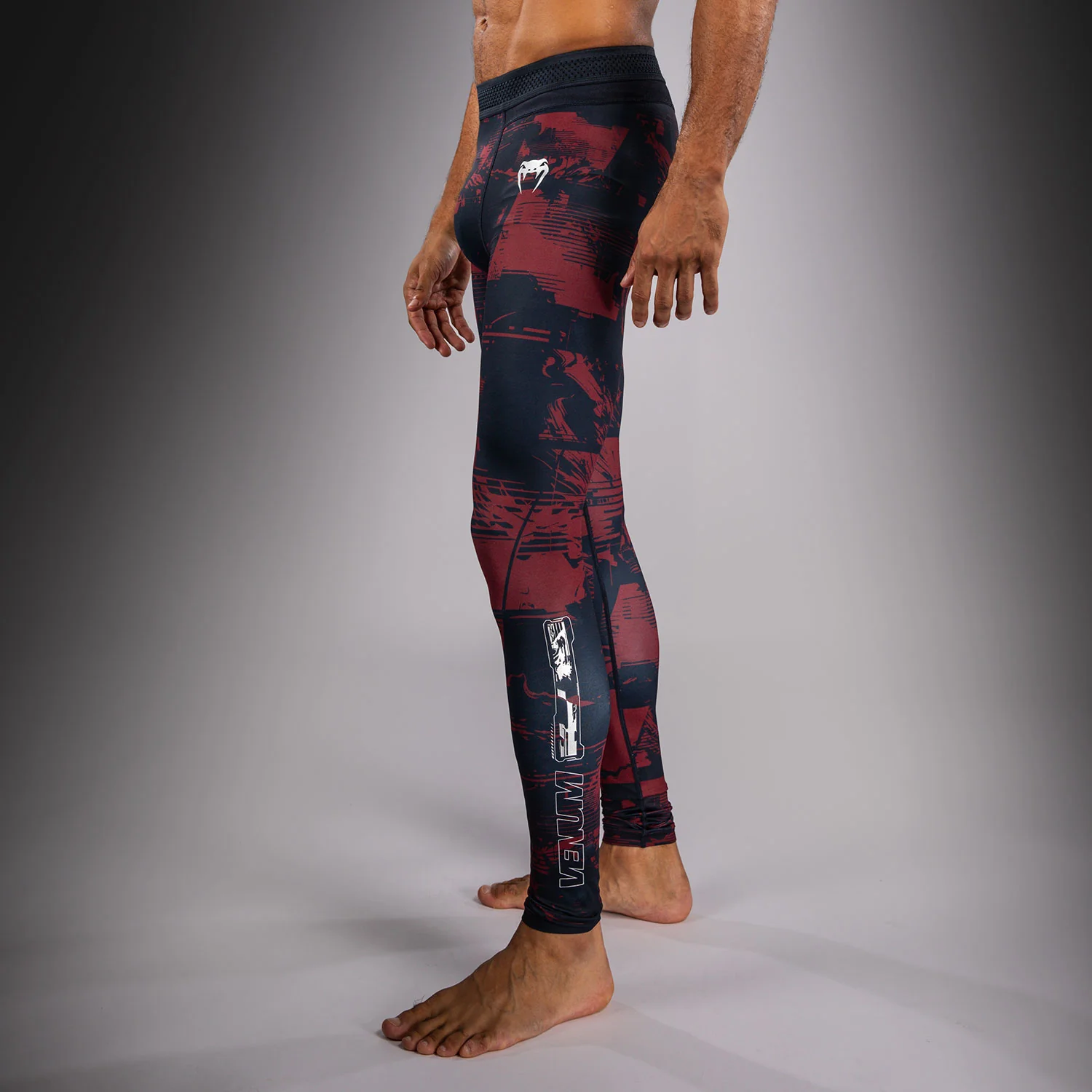 UFC Zenith by Venum Authentic Fight Week Performance Tight Herren - Marineblau/Burgunderrot/Silber - Image 2