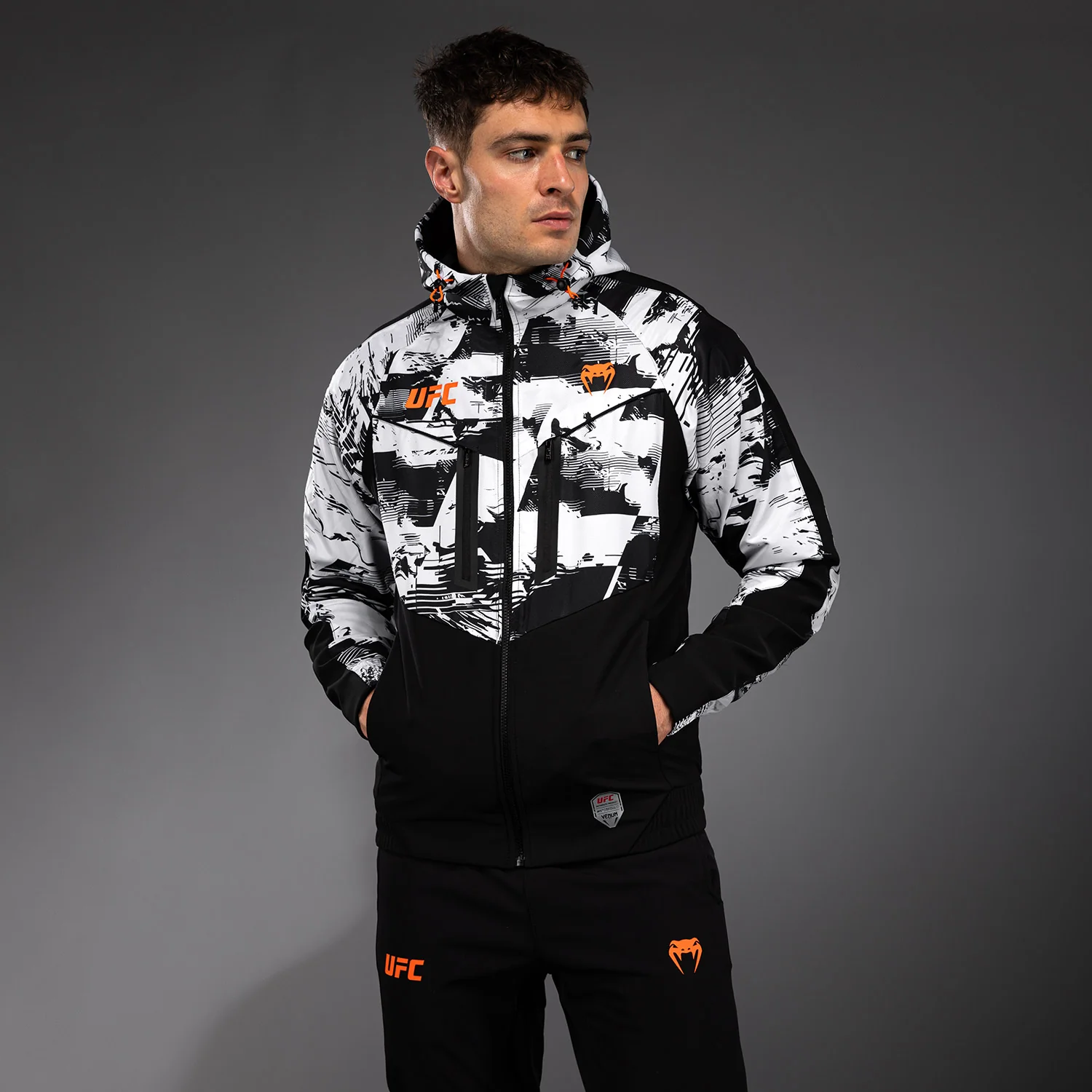 UFC Zenith by Venum Authentic Fight Week Zip Hoodie Herren - Weiß