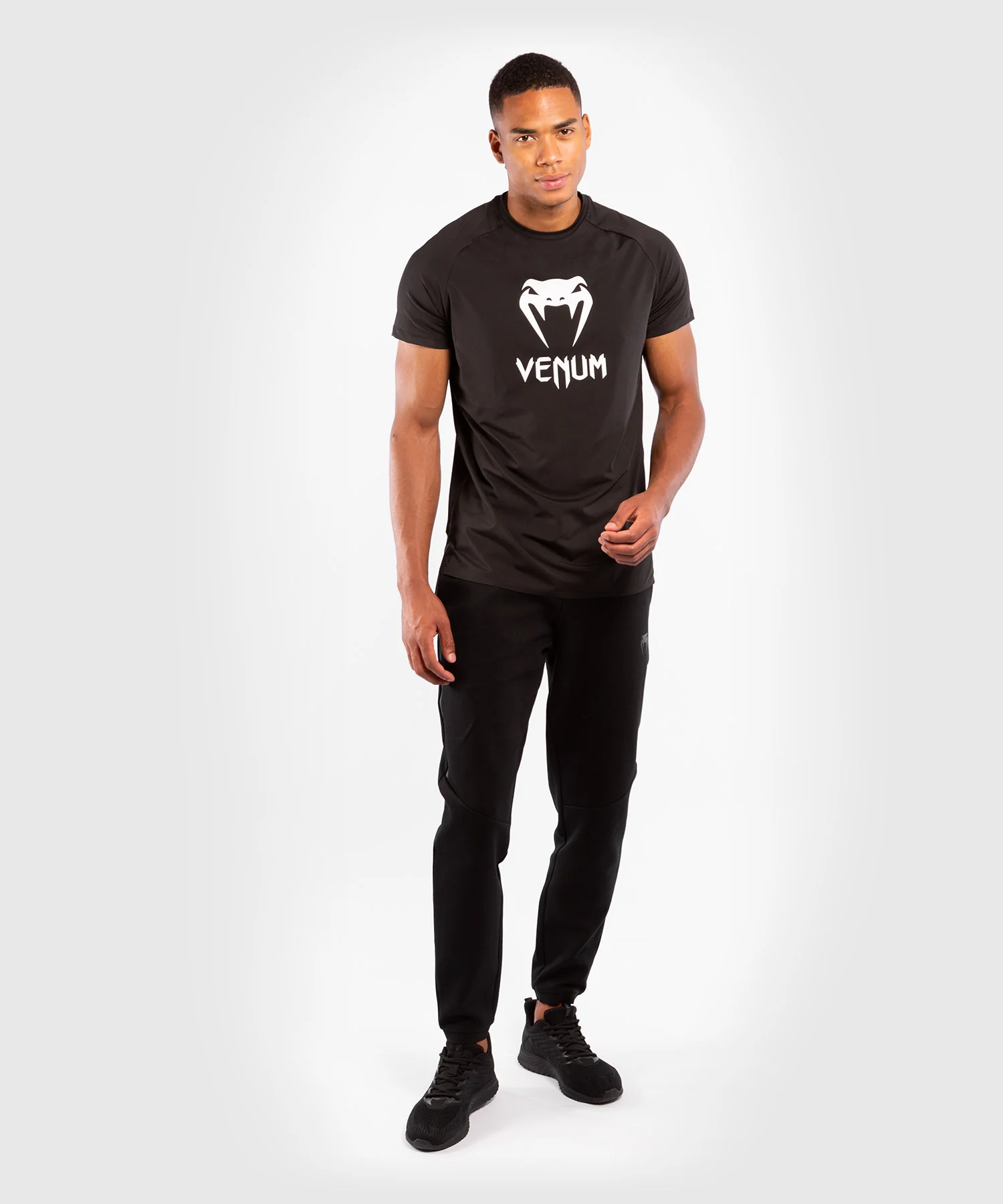 Venum Classic Dry Tech T-shirt - Schwarz - Image 2