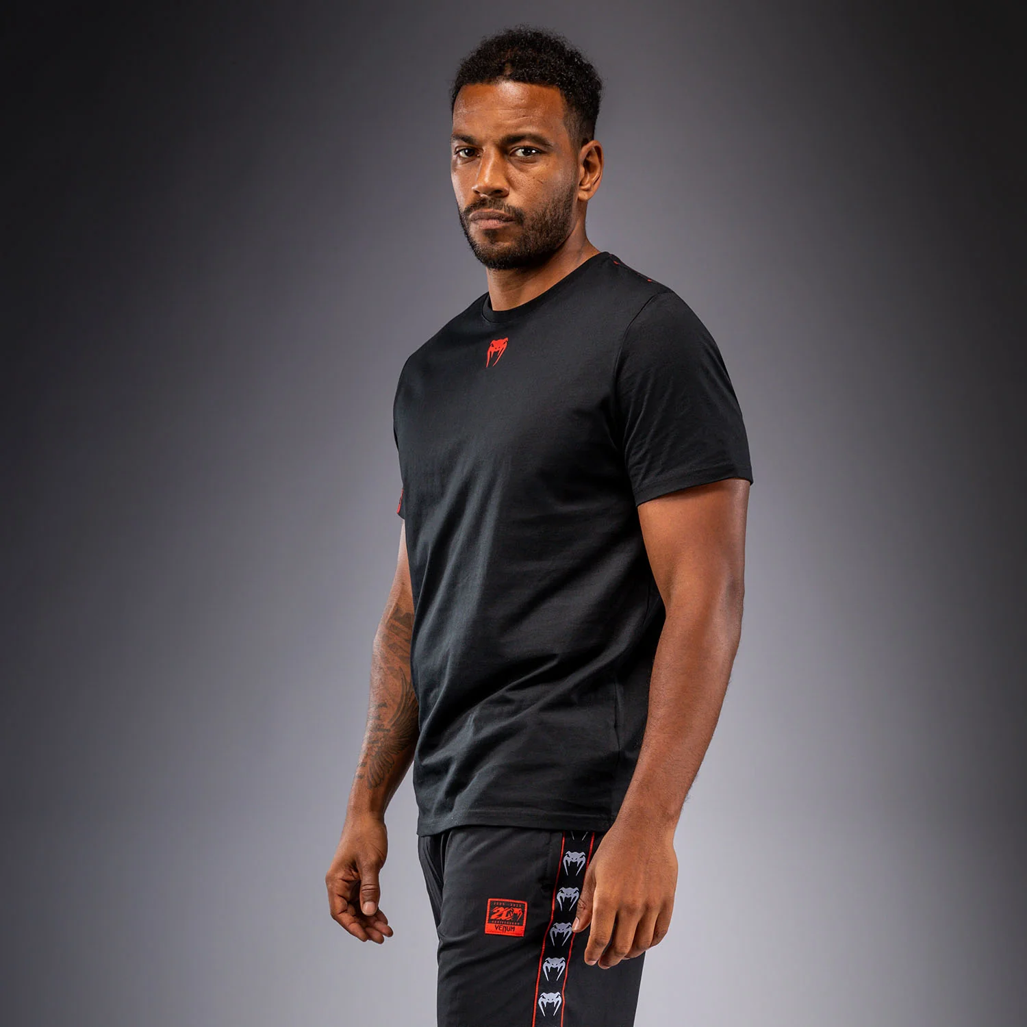 Venum 20th Anniversary T-Shirt - Schwarz/Rot - Image 2