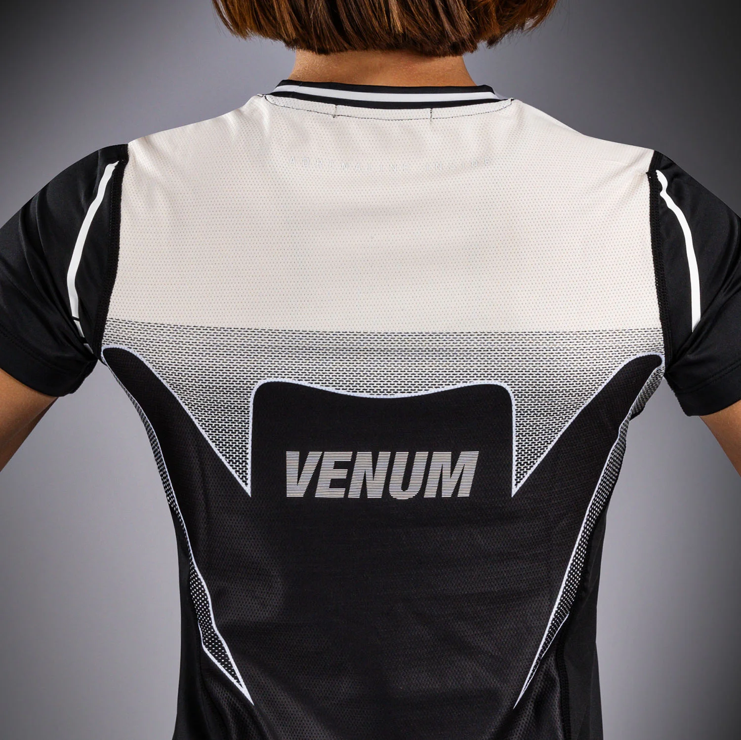Venum Adrenaline Damen Dry-Tech T-Shirt – Schwarz/Elfenbein - Image 3