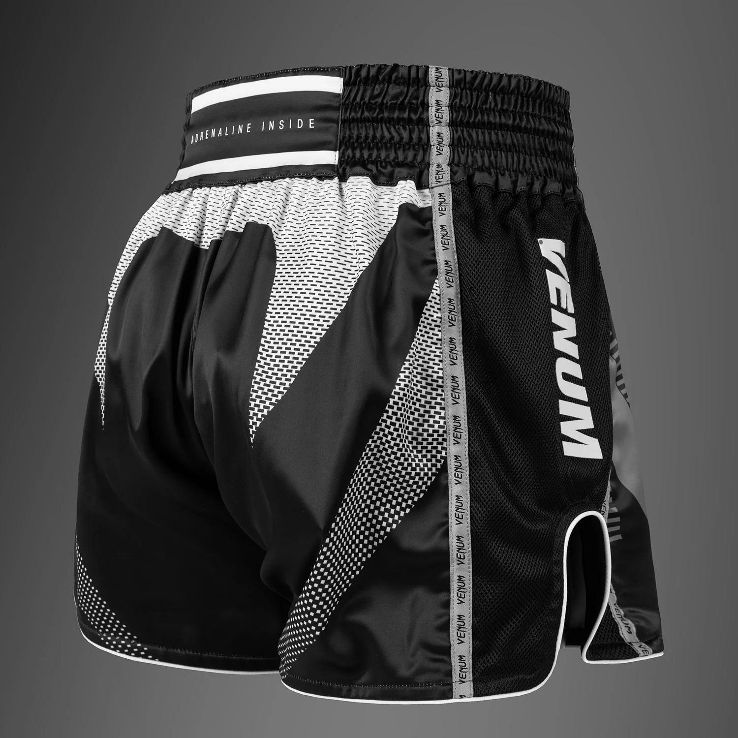 Venum Adrenaline Muay Thai Shorts – Schwarz/Silbergrau - Image 3