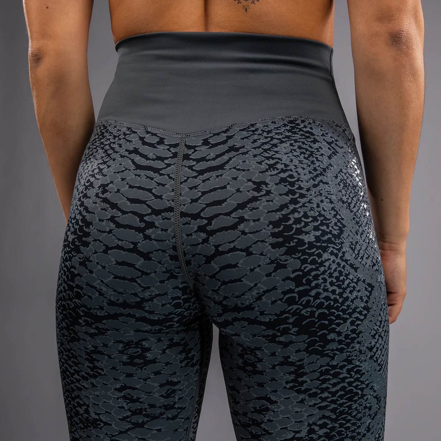 Venum Amazonia Frauen Leggings - Dunkelgrau - Image 7