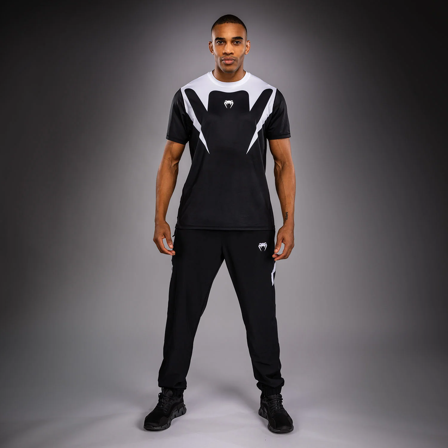 Venum Attack 90 Dry-Tech-T-Shirt – Weiß/Schwarz - Image 2
