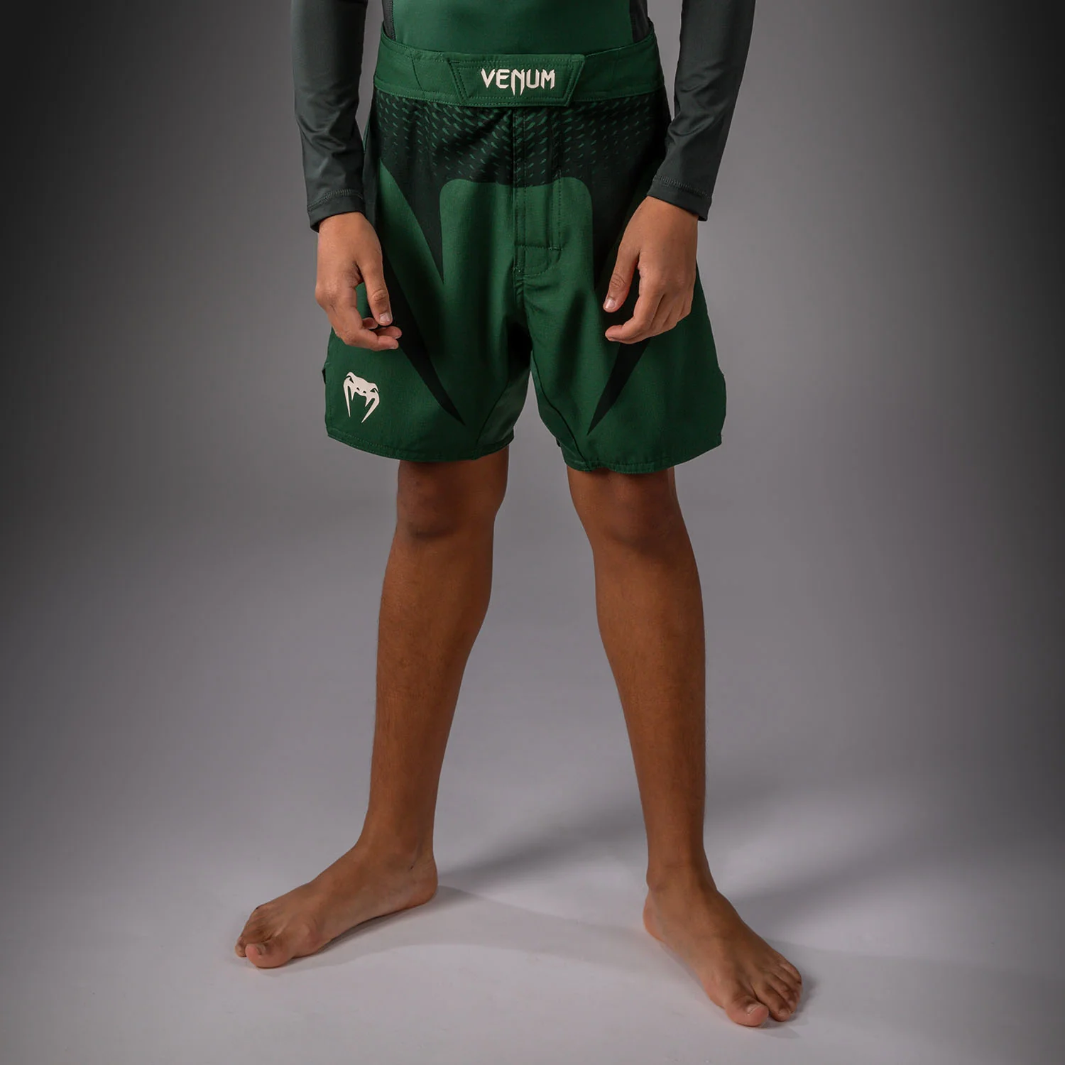 Venum Attack Kids Fightshorts - Waldgrün/Off-White