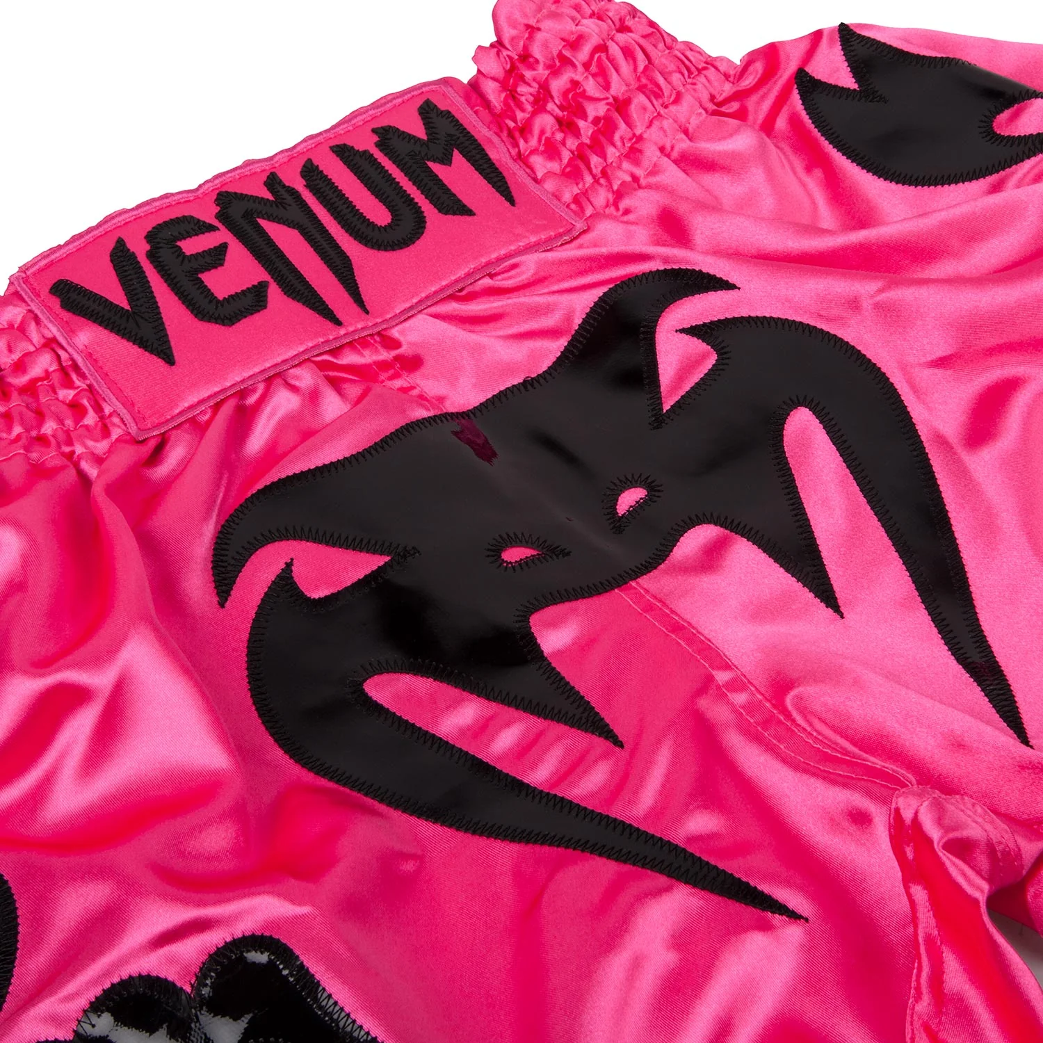 Venum Bangkok Inferno Muay Thai Shorts - Rosa/Schwarz - Image 3