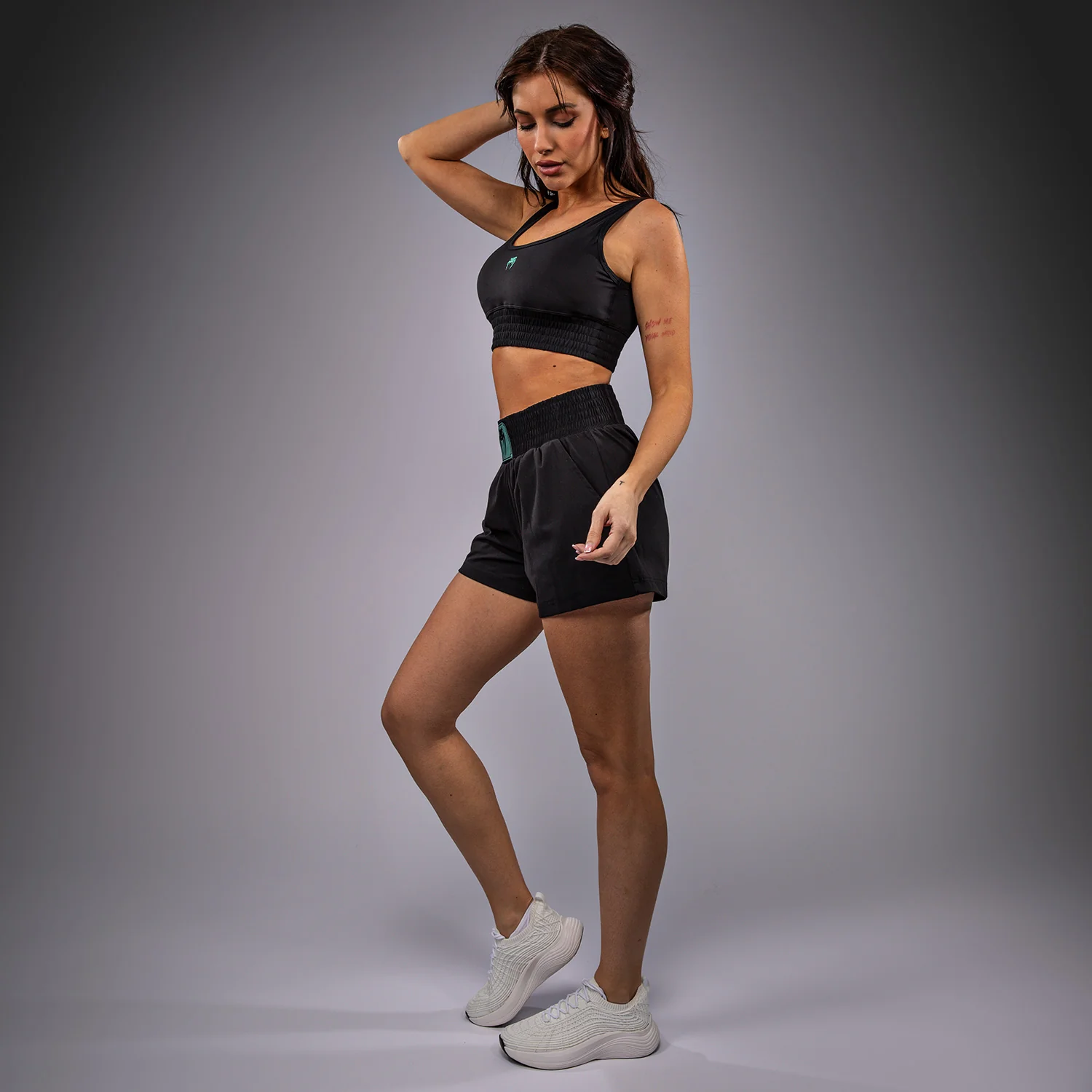 Venum Boxing Classic Damen Sport-BH - Schwarz - Image 2