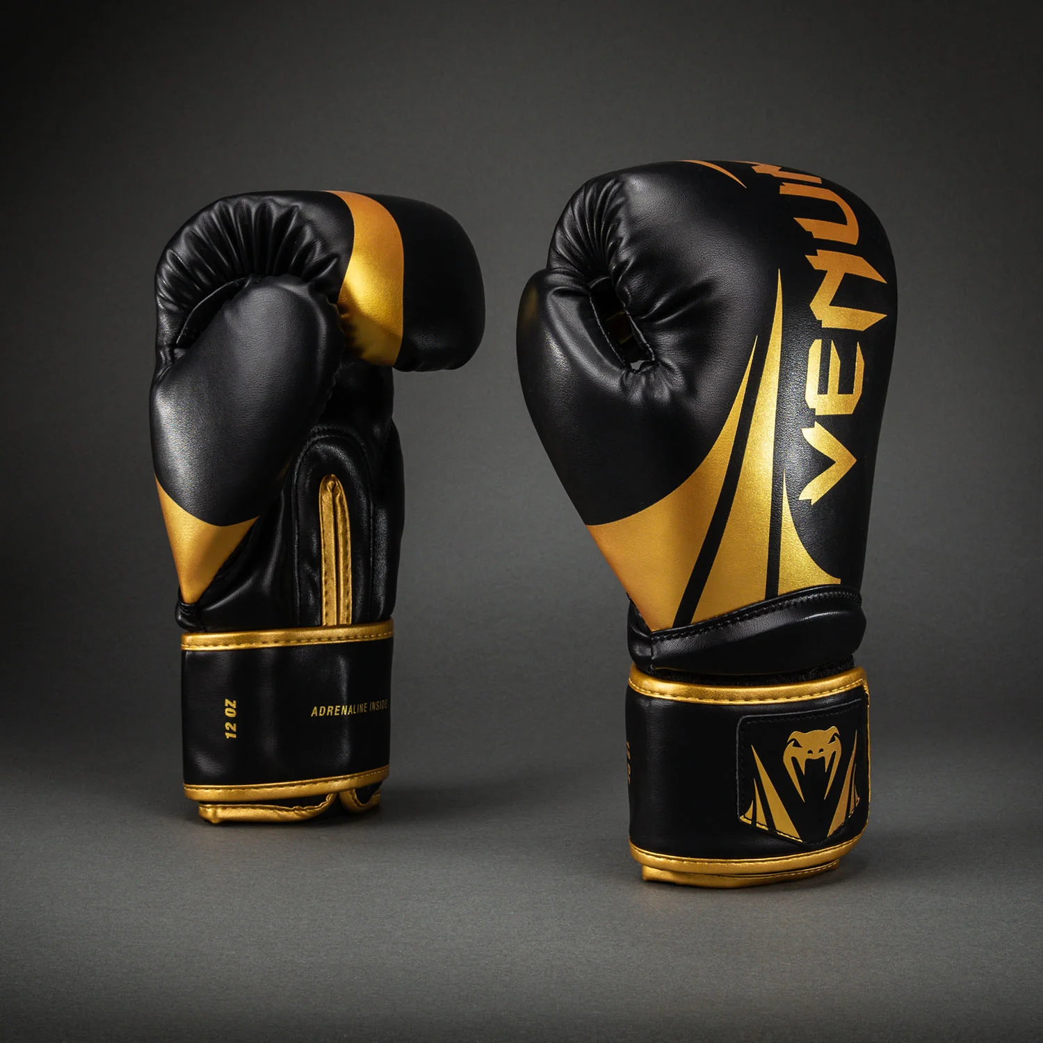 Venum Challenger 2.5 Boxhandschuhe – Schwarz/Gold - Image 2