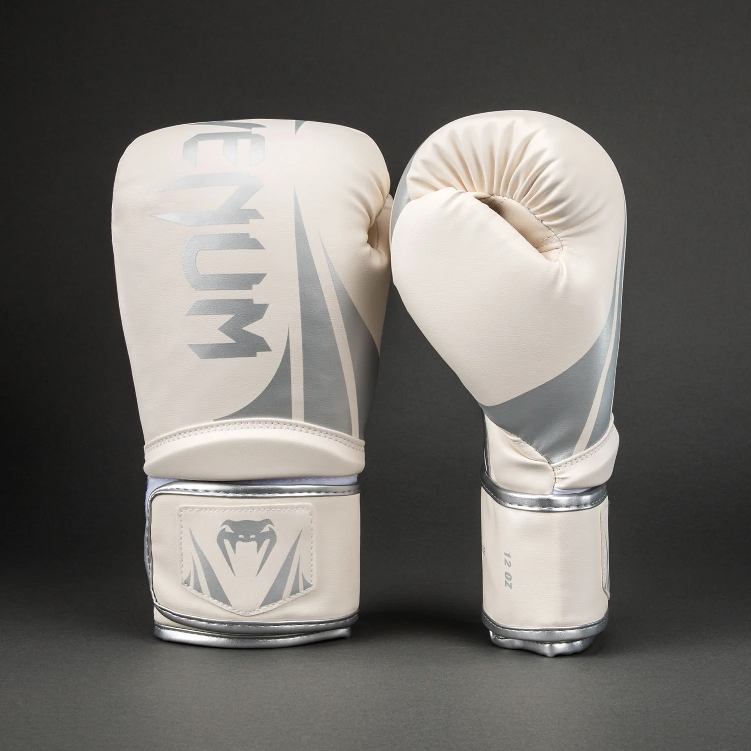 Venum Challenger 2.5 Boxhandschuhe – Weiß/Silber