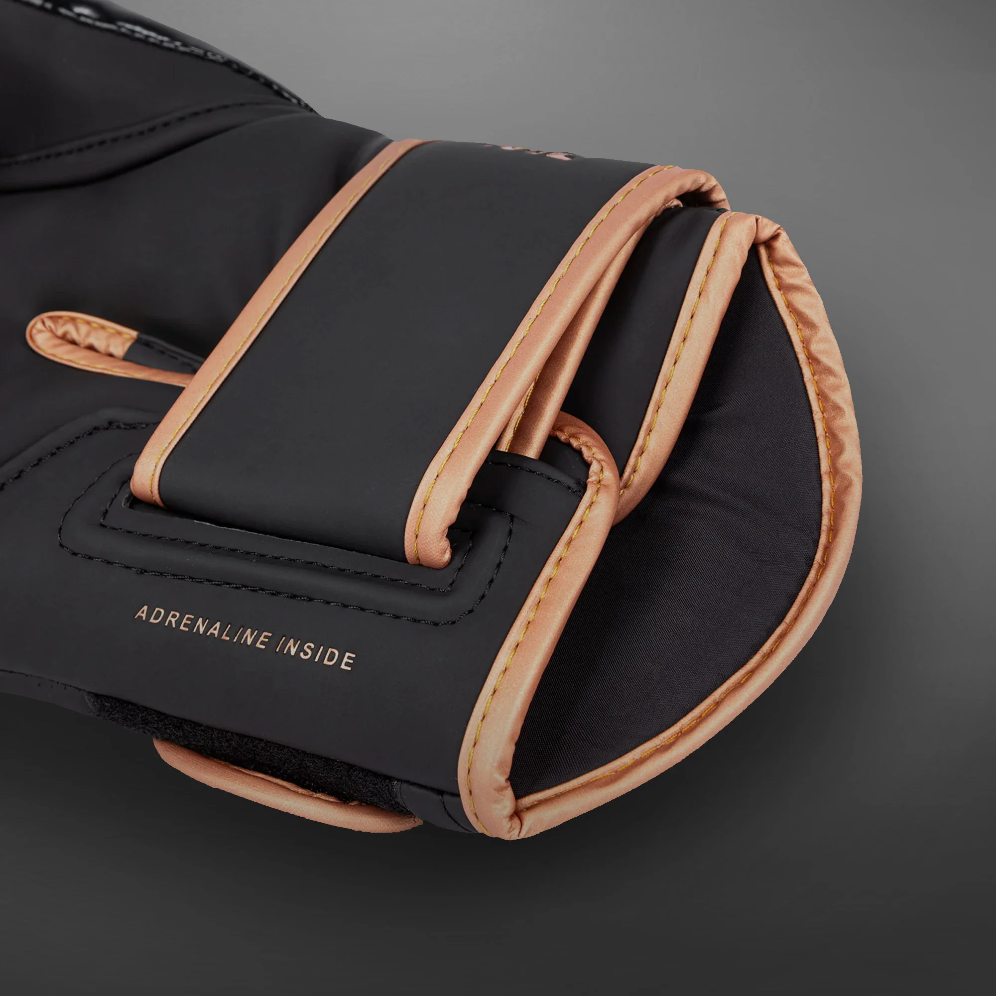 Venum Challenger 4.0 Boxhandschuhe - Schwarz/Bronze - Image 3