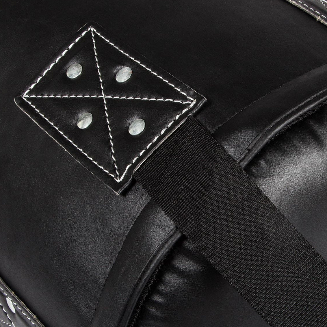 Venum Challenger Boxsack + Deckenhaken - Schwarz/Weiß - 130 cm - Gefüllt - Image 4