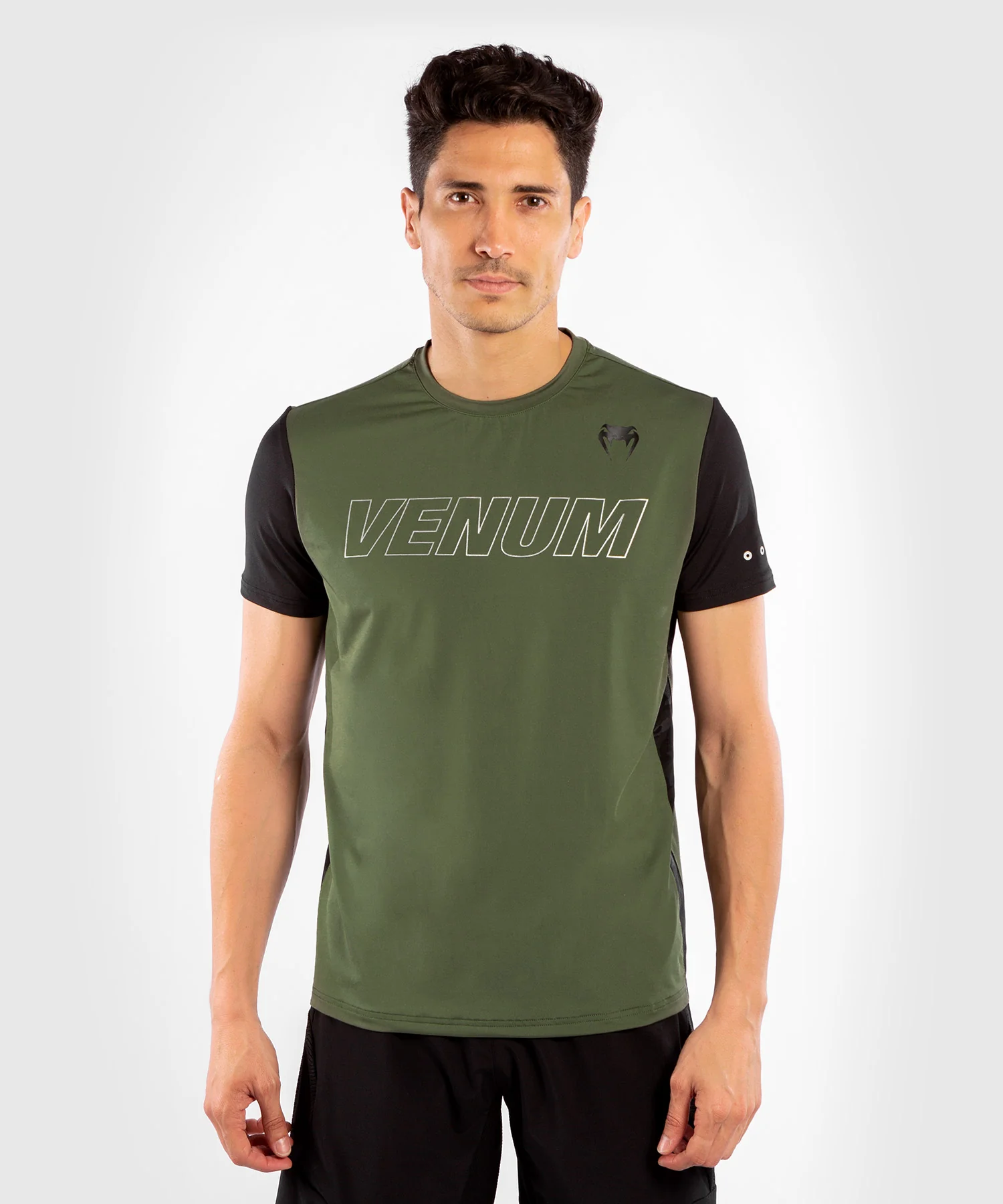 Venum CLASSIC EVO Dry-Tech T-Shirt - Khaki/Silber