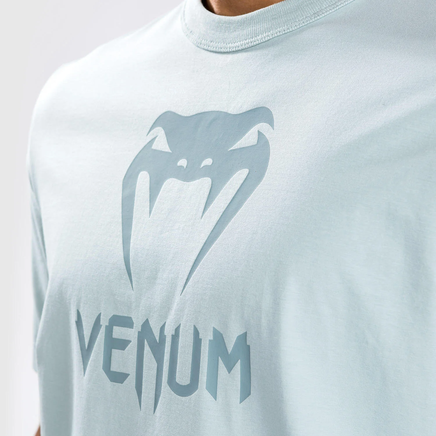 Venum Classic T-Shirt - Clearwater Blau/Clearwater Blau - Image 7