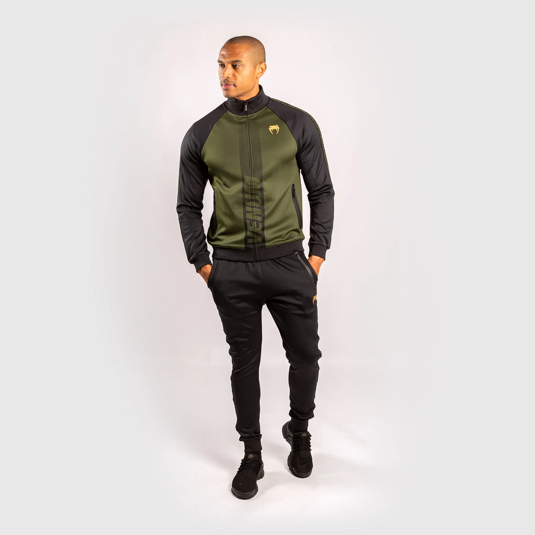 Venum Club 212 Track Jacket - Khaki/Schwarz - Image 6
