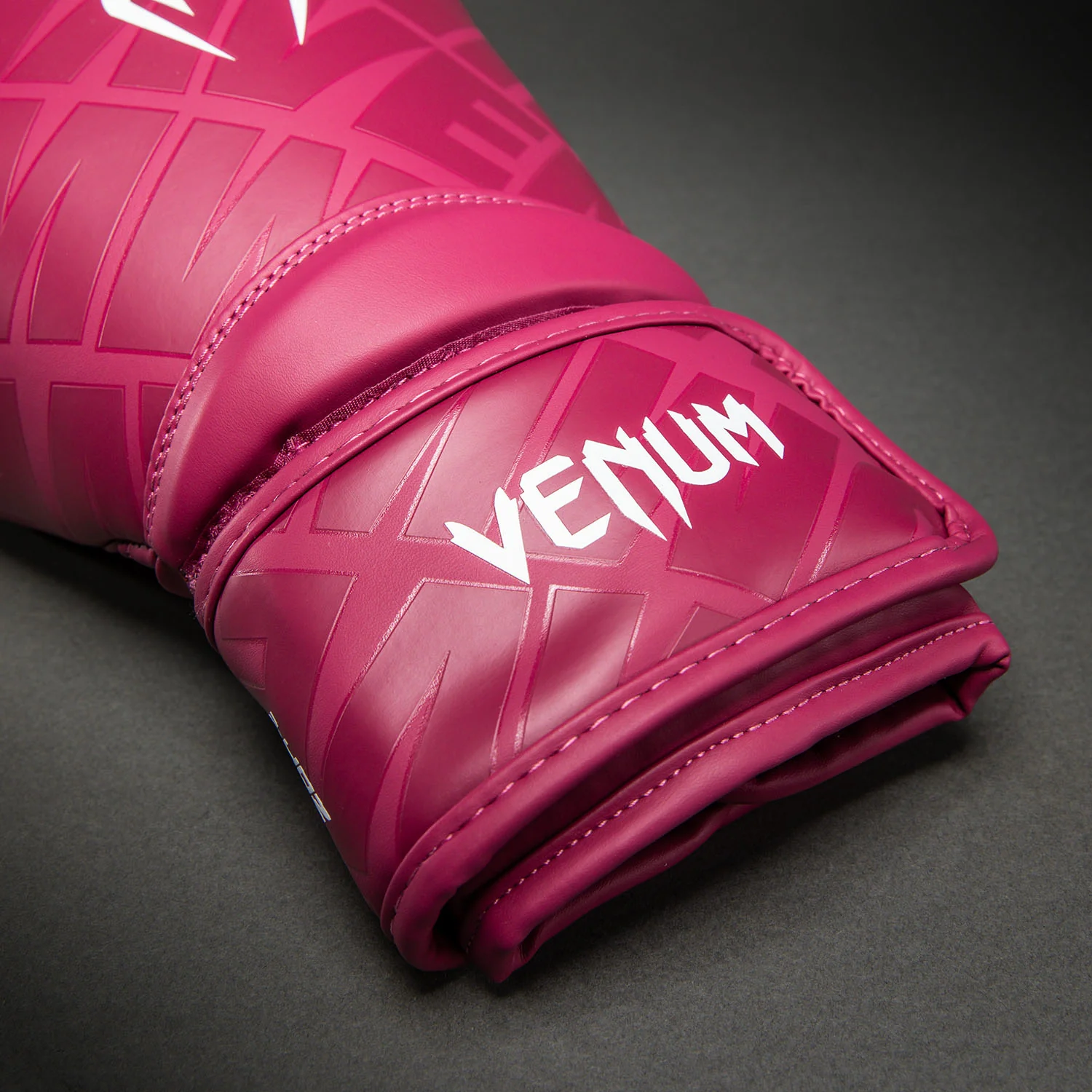 Venum Contender 1.5 XT 3D Boxhandschuhe – Altrosa - Image 3