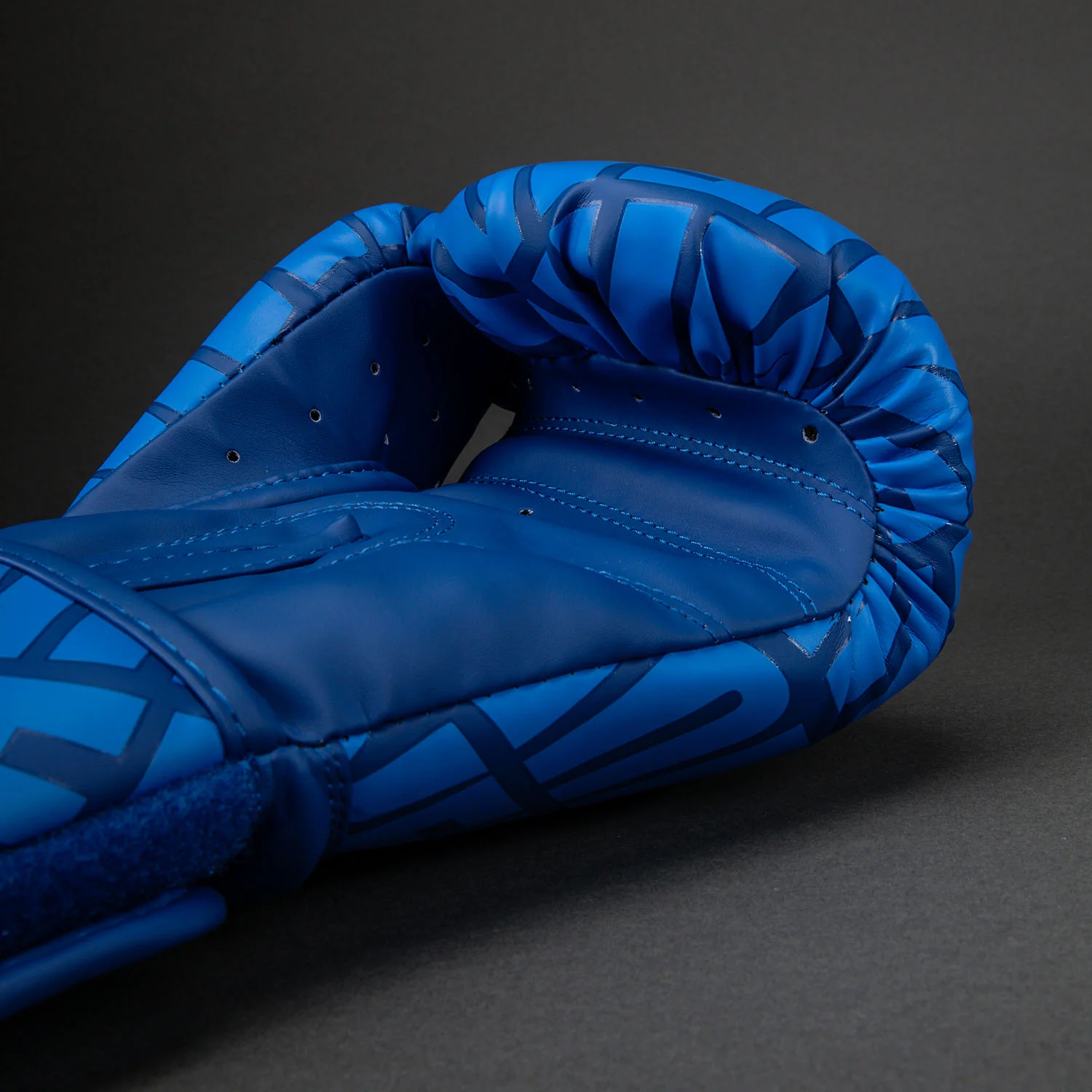 Venum Contender 1.5 XT 3D Boxhandschuhe – Königsblau/Weiß - Image 4