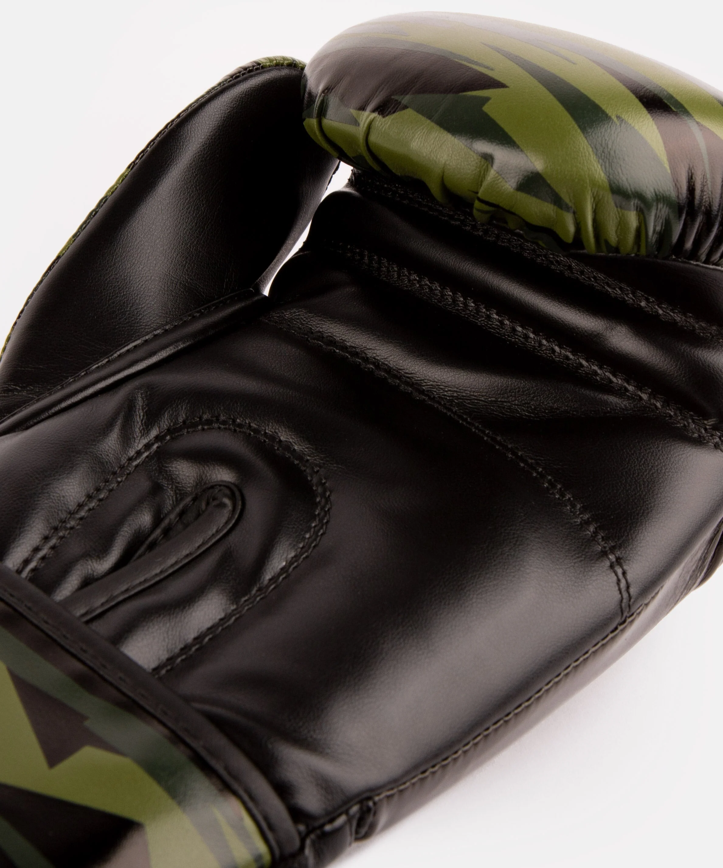 Venum Contender 2.0 Boxhandschuhe - Khaki/Camo - Image 6