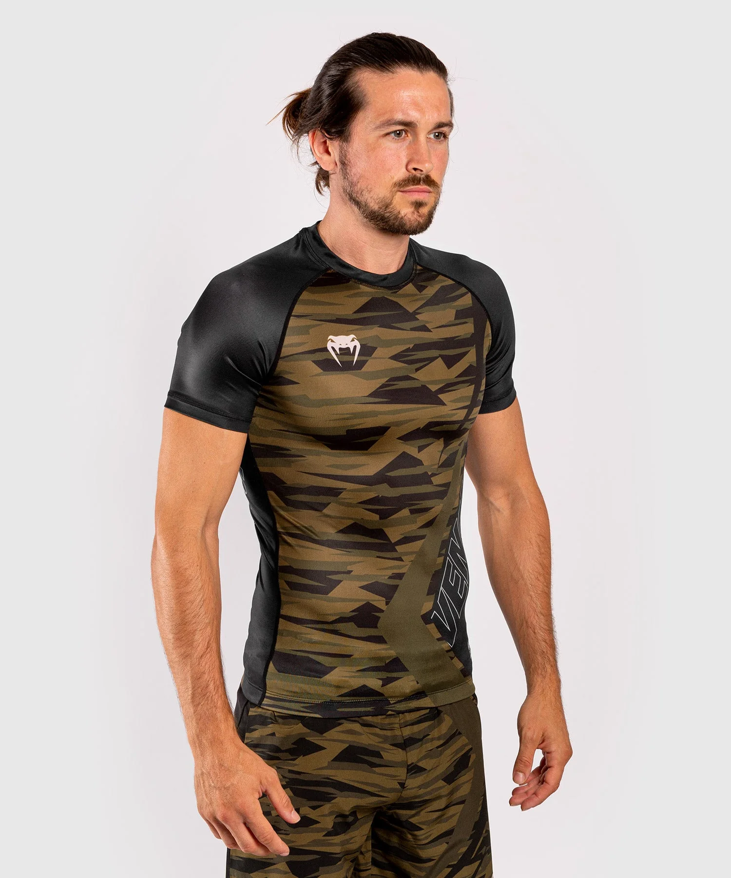 Venum Contender 5.0 Rashguard - Kurze Ärmel - Khaki Camo - Image 3