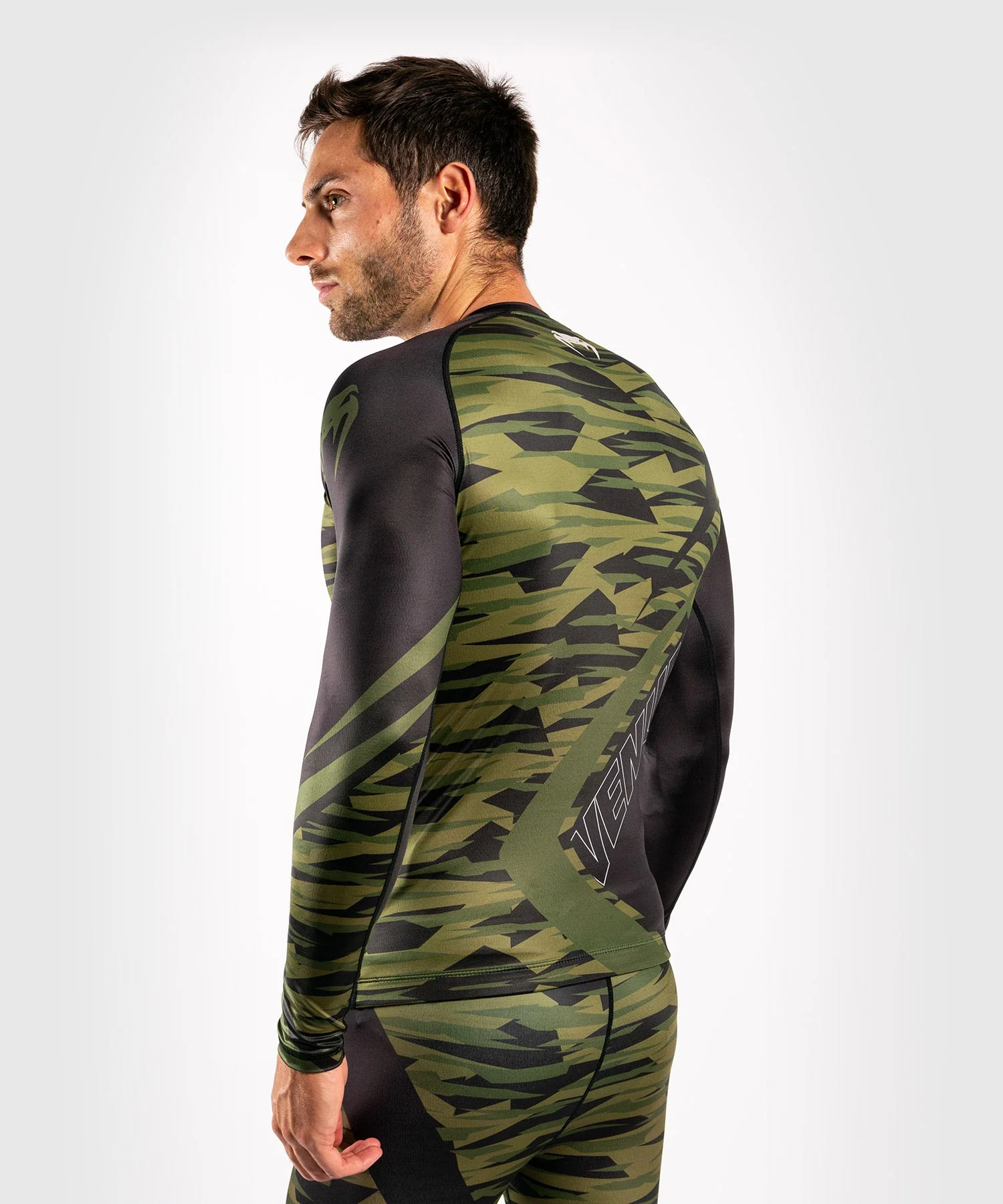 Venum Contender 5.0 Rashguard - Lange Ärmel - Khaki Camo - Image 3