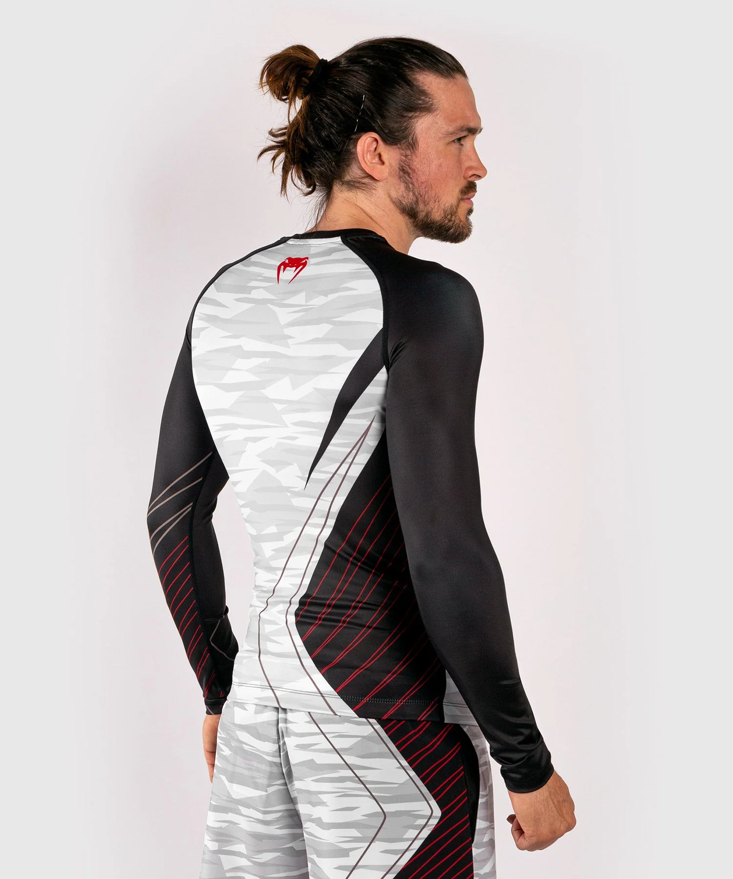 Venum Contender 5.0 Rashguard - Lange Ärmel - White/Camo - Image 5