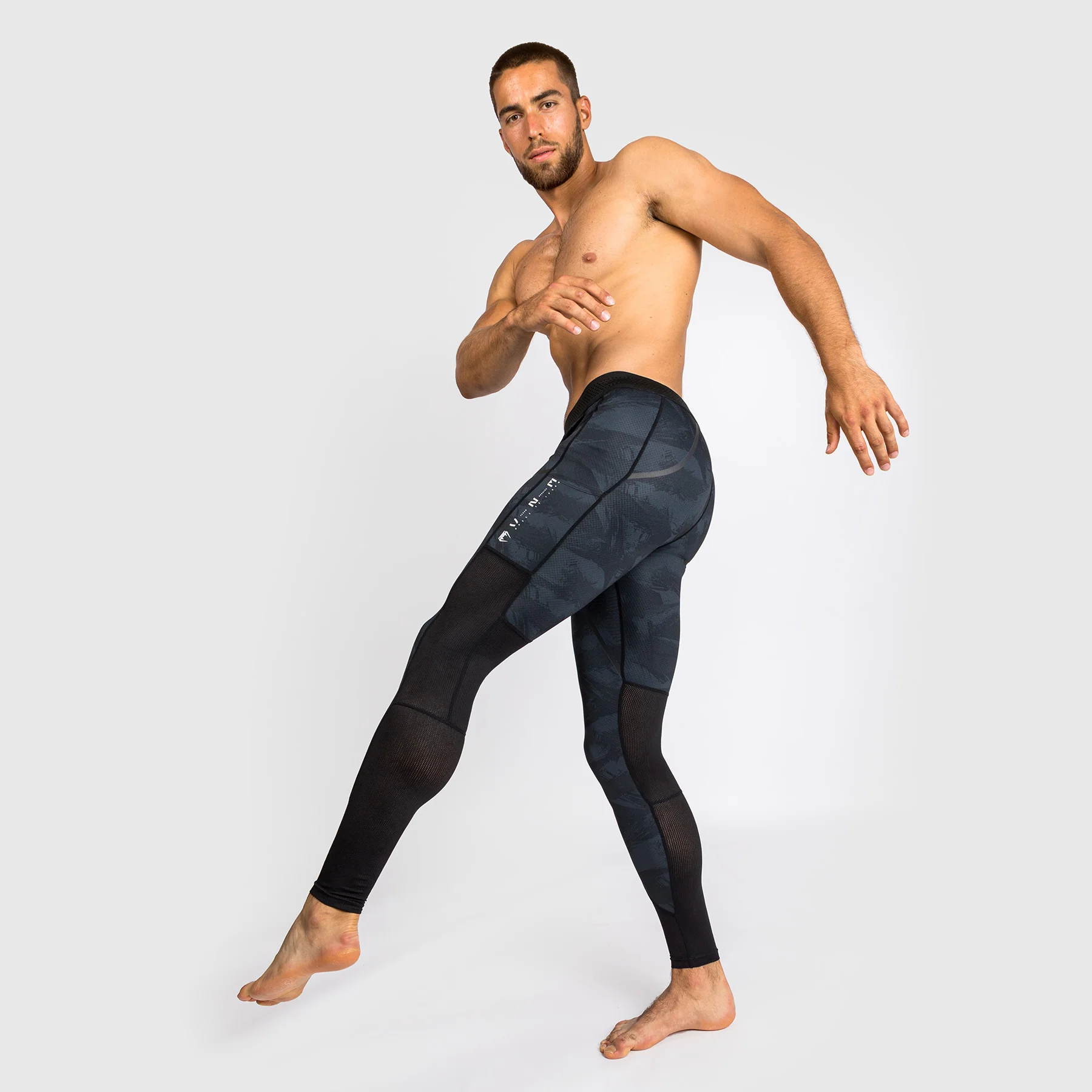 Venum Electron 3.0 Kompressionshose - Schwarz - Image 3