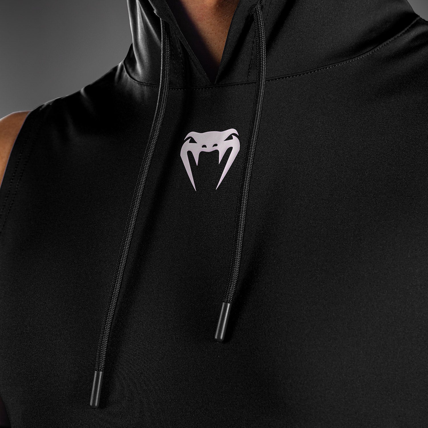 Venum Elite Ärmelloser Dry Tech Hoodie - Schwarz - Image 6
