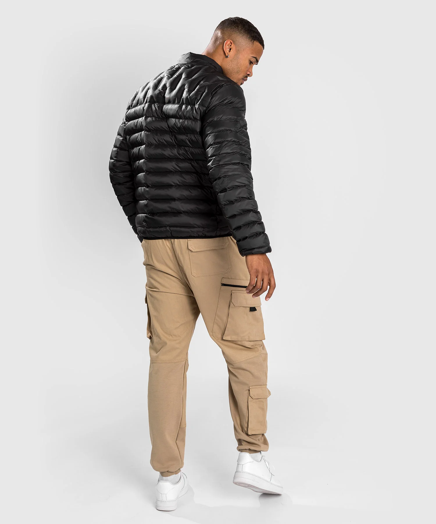 Venum Elite Light Daunenjacke - Schwarz - Image 6