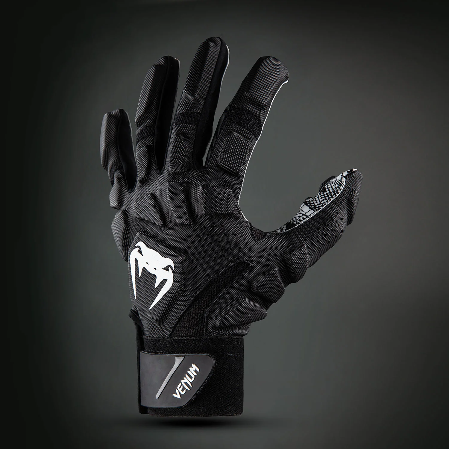 Venum Elite XTP Fußballhandschuhe - Schwarz/Weiß - Image 2