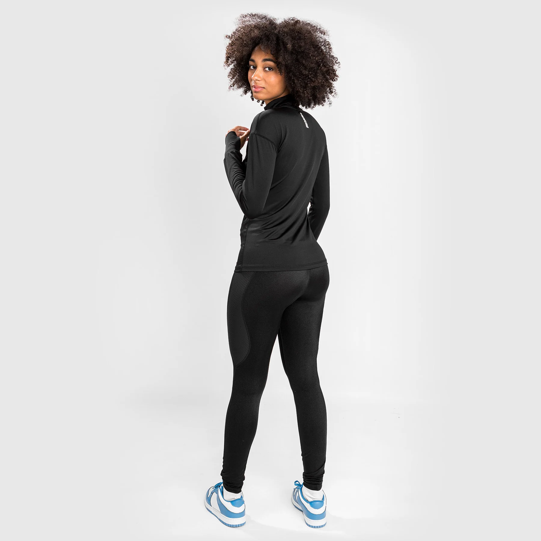Venum Essential Base Layer Top - Schwarz - Image 6