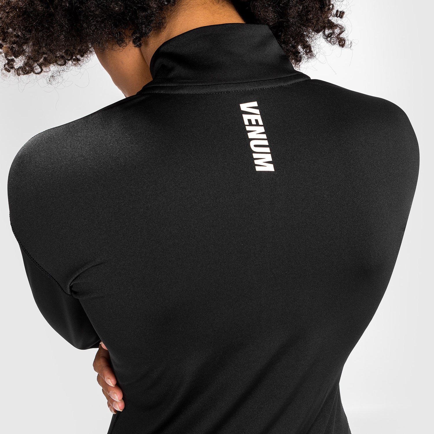 Venum Essential Base Layer Top - Schwarz - Image 9