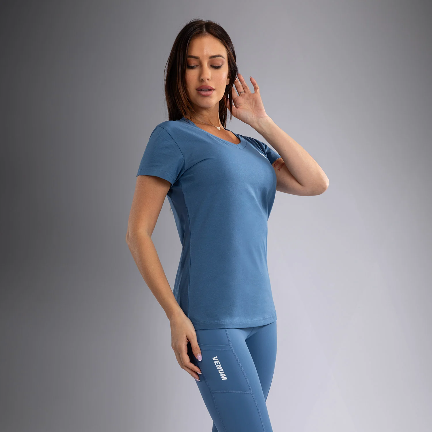 Venum Essential Damen T-Shirt - Stormblau - Image 4