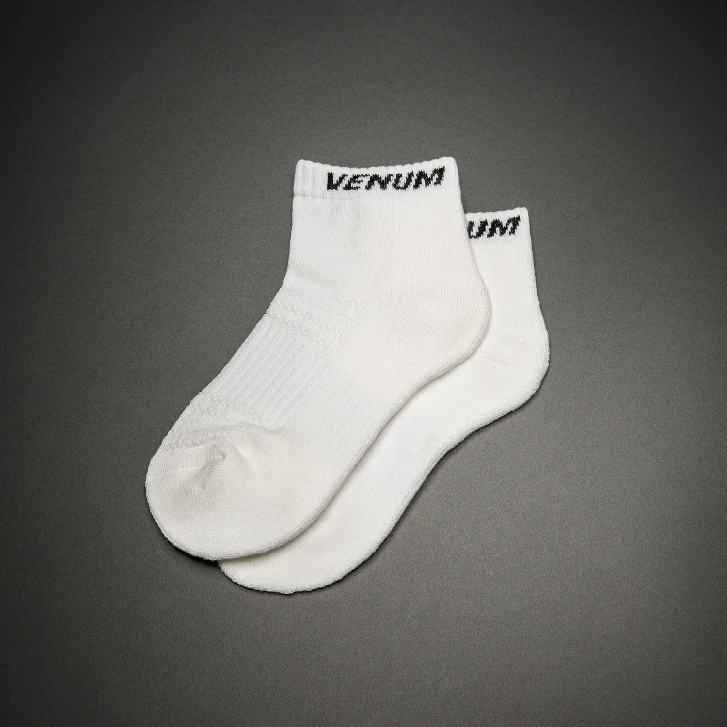 Venum Essential Knöchelsocken (3er-Set) – Weiß/Schwarz