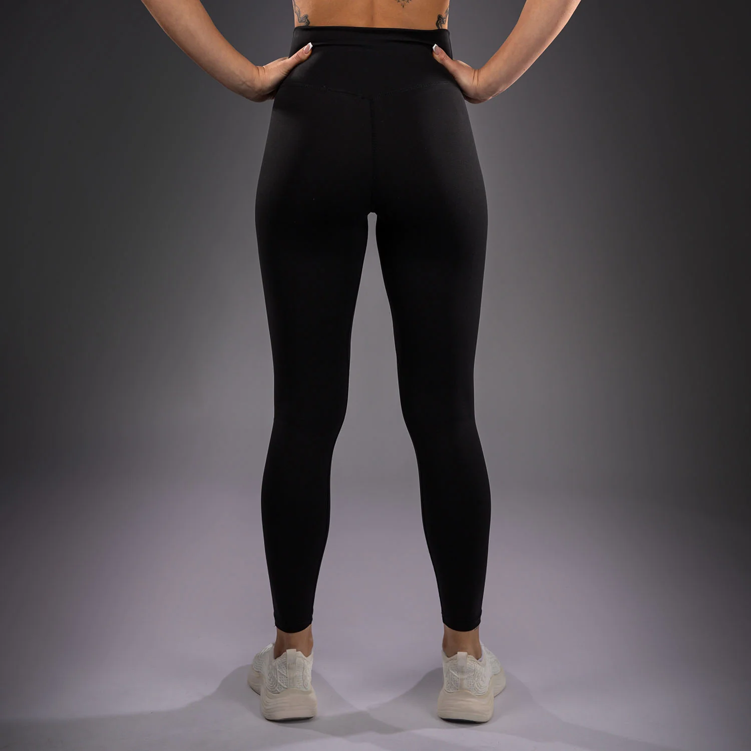 Venum Essential Lifestyle Leggings - Schwarz - Image 3