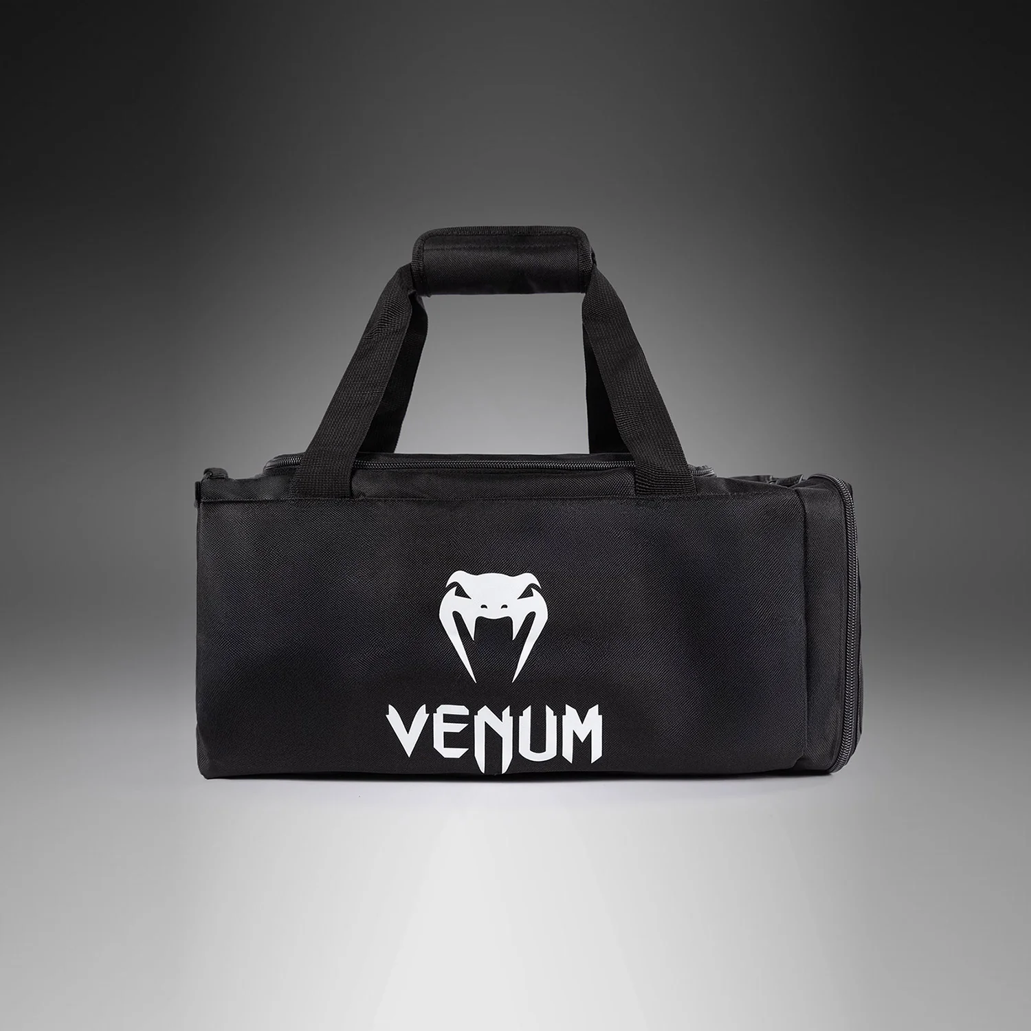 Venum Essential Sporttasche (26L) - Schwarz