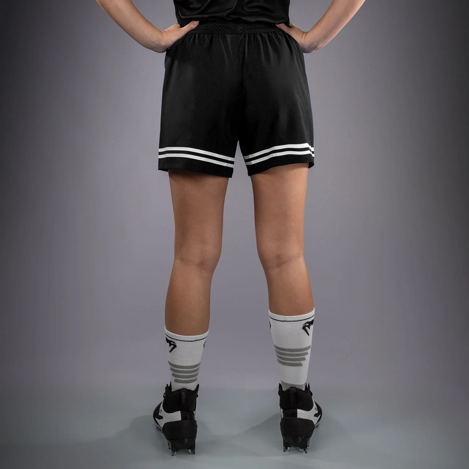 Venum Flag Fußball Shorts für Damen - Schwarz - Image 2