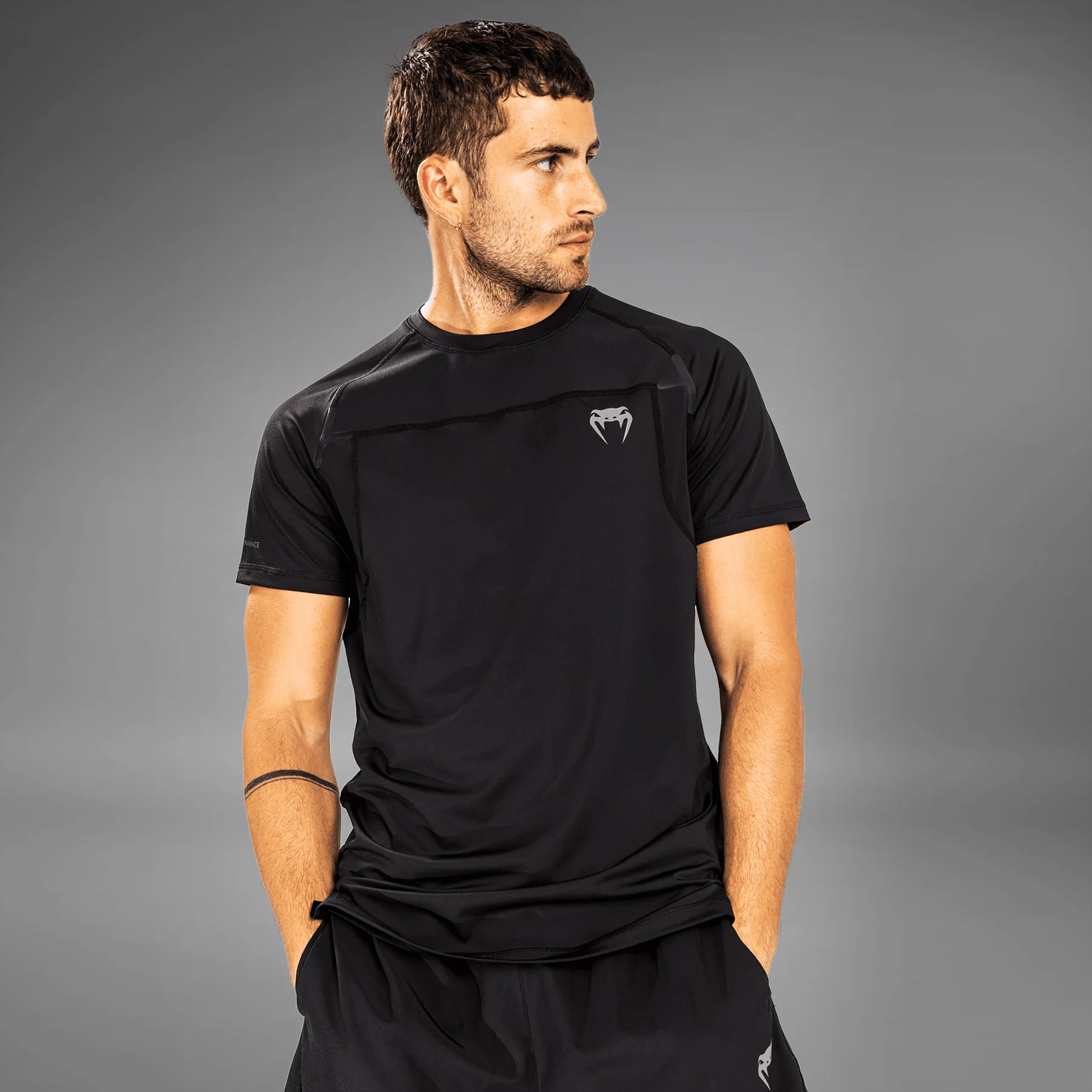 Venum G-Fit Air Dry Tech T-Shirt – Schwarz - Image 2