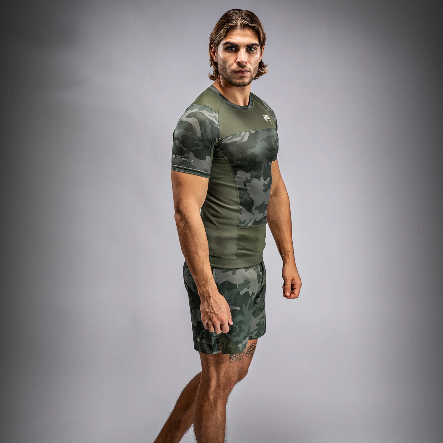 Venum G-Fit Air Herren Kurzarm Rashguard - Armee-Tarnmuster - Image 4