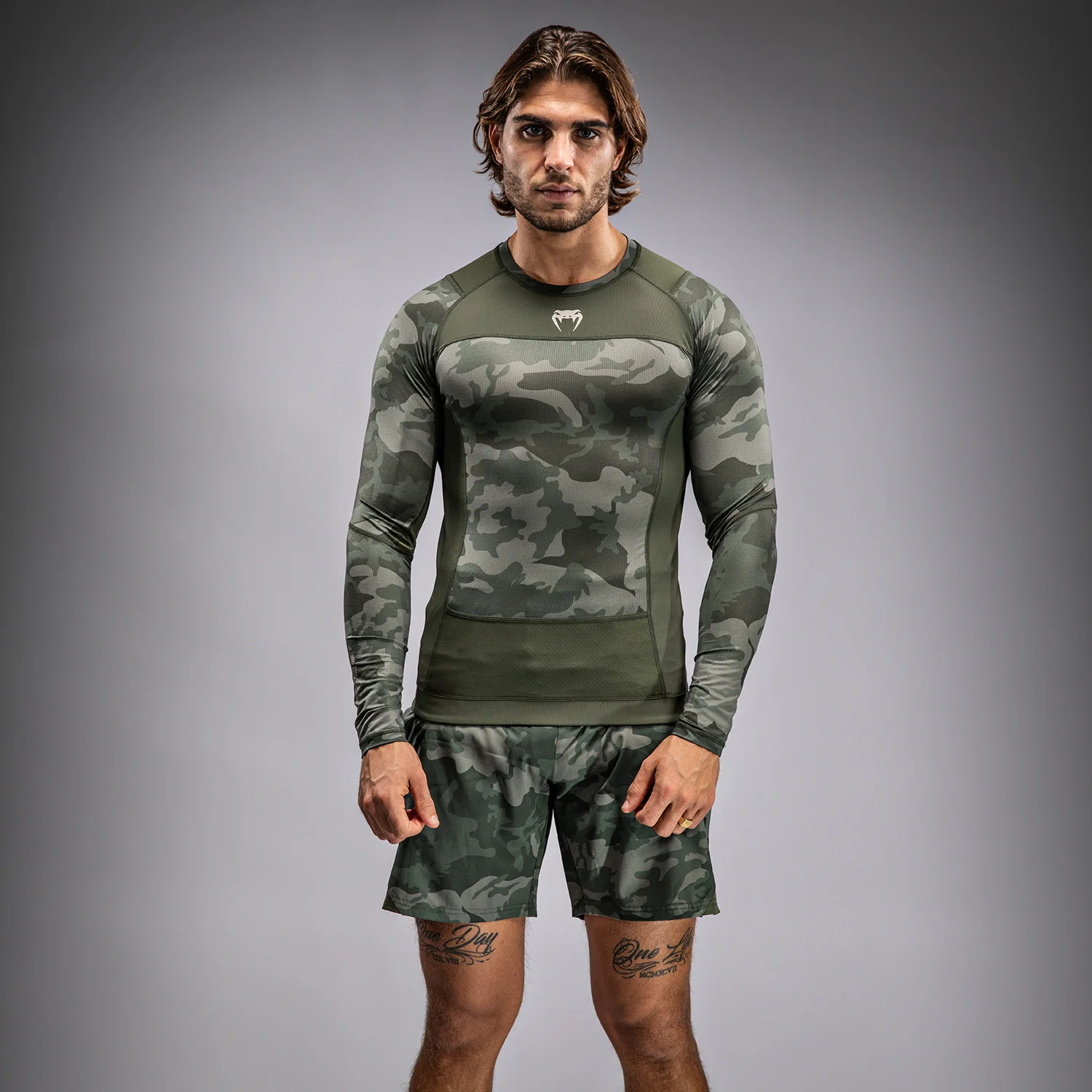 Venum G-Fit Air Herren Langarm Rashguard - Armee Camouflage