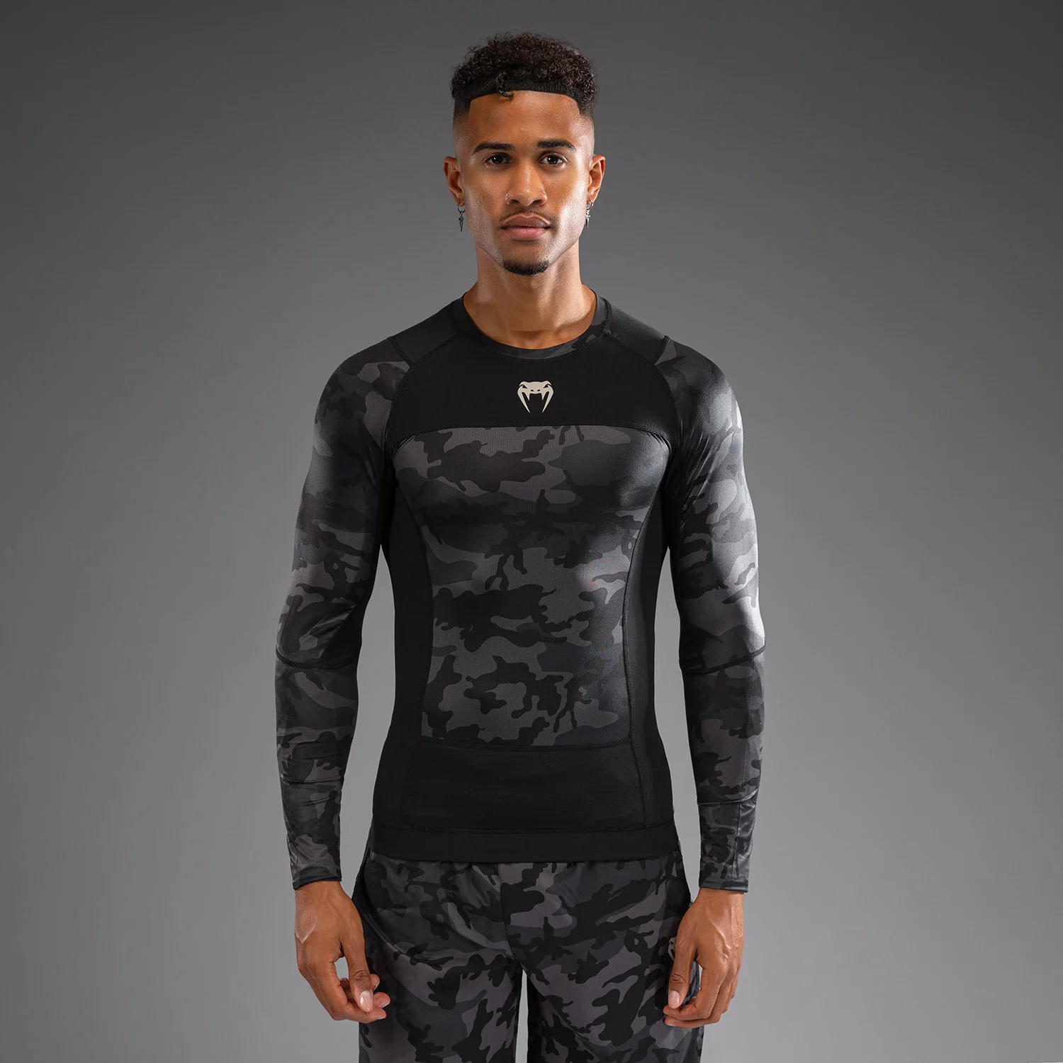 Venum G-Fit Air Herren Langarm Rashguard - Digital Urban Camo