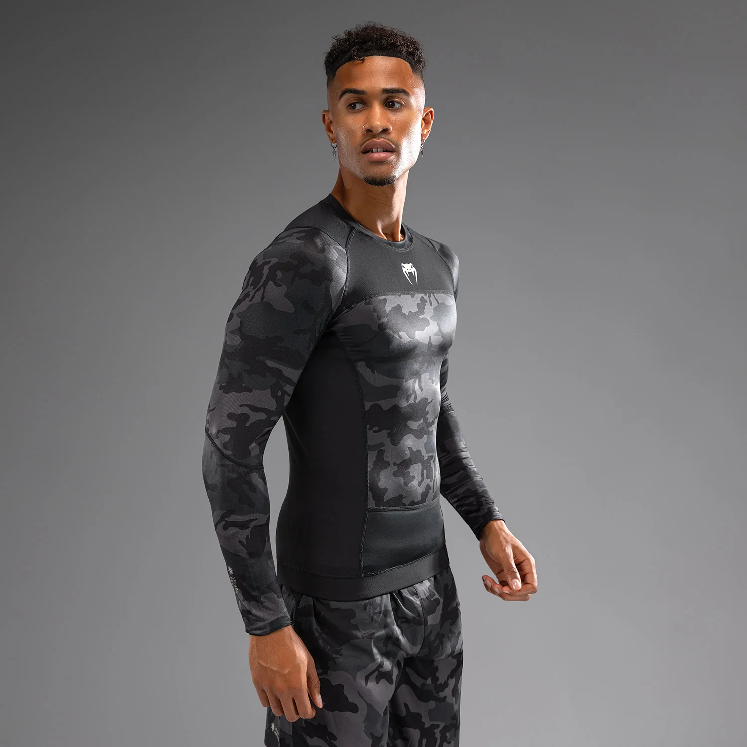 Venum G-Fit Air Herren Langarm Rashguard - Digital Urban Camo - Image 3