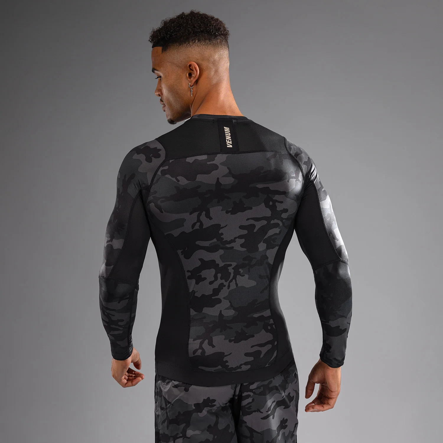 Venum G-Fit Air Herren Langarm Rashguard - Digital Urban Camo - Image 4