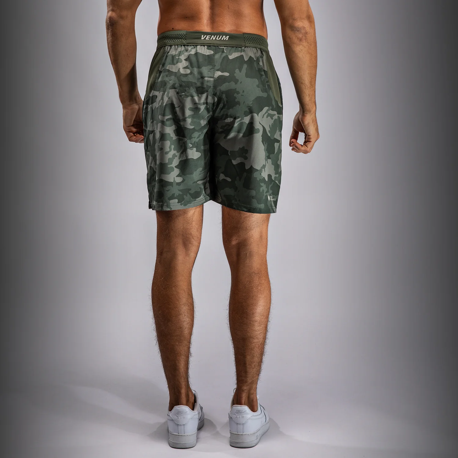 Venum G-Fit Air Herren Trainingsshorts - Armee Camouflage - Image 3