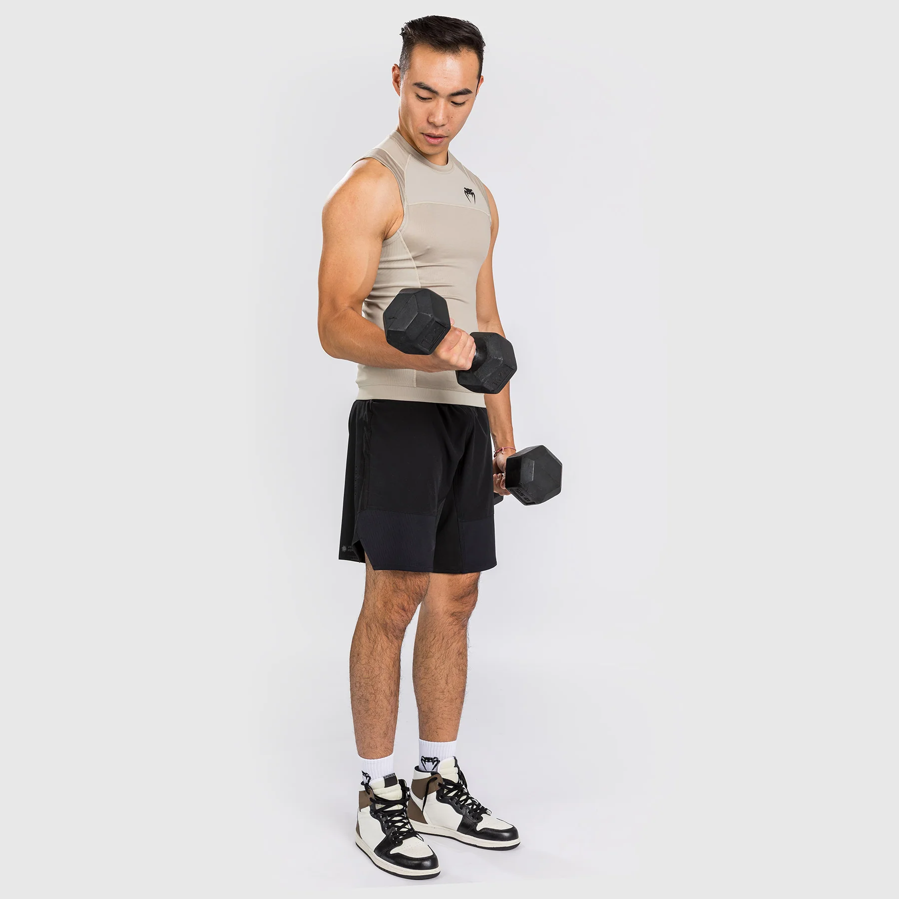 Venum G-Fit Air Rashguard ärmellos – Sand - Image 4