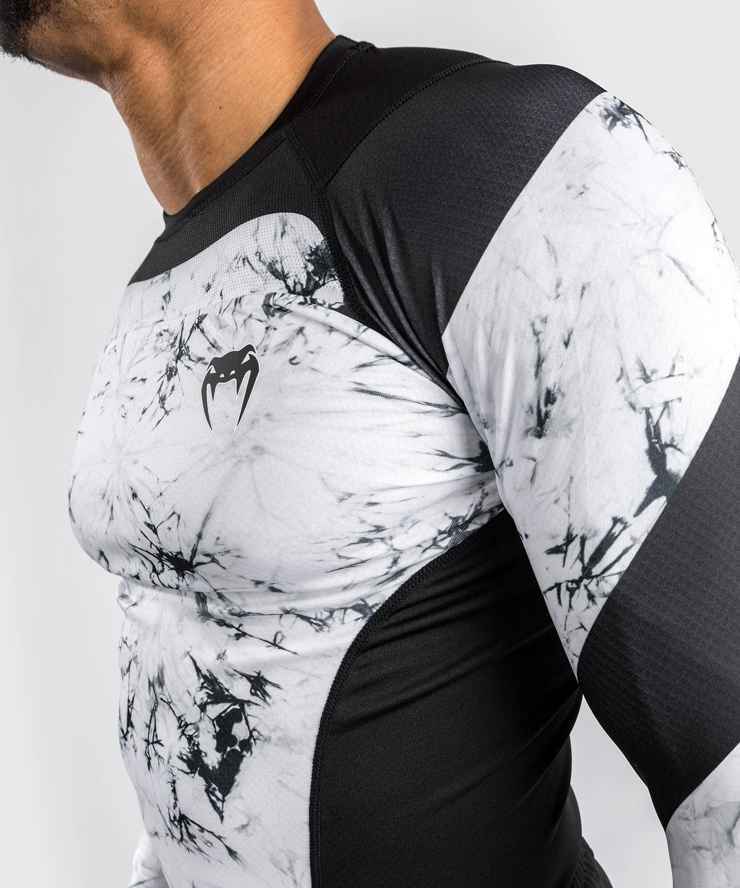 Venum G-Fit Marble Kompression T-Shirt – Langärmelig – Marmor - Image 4