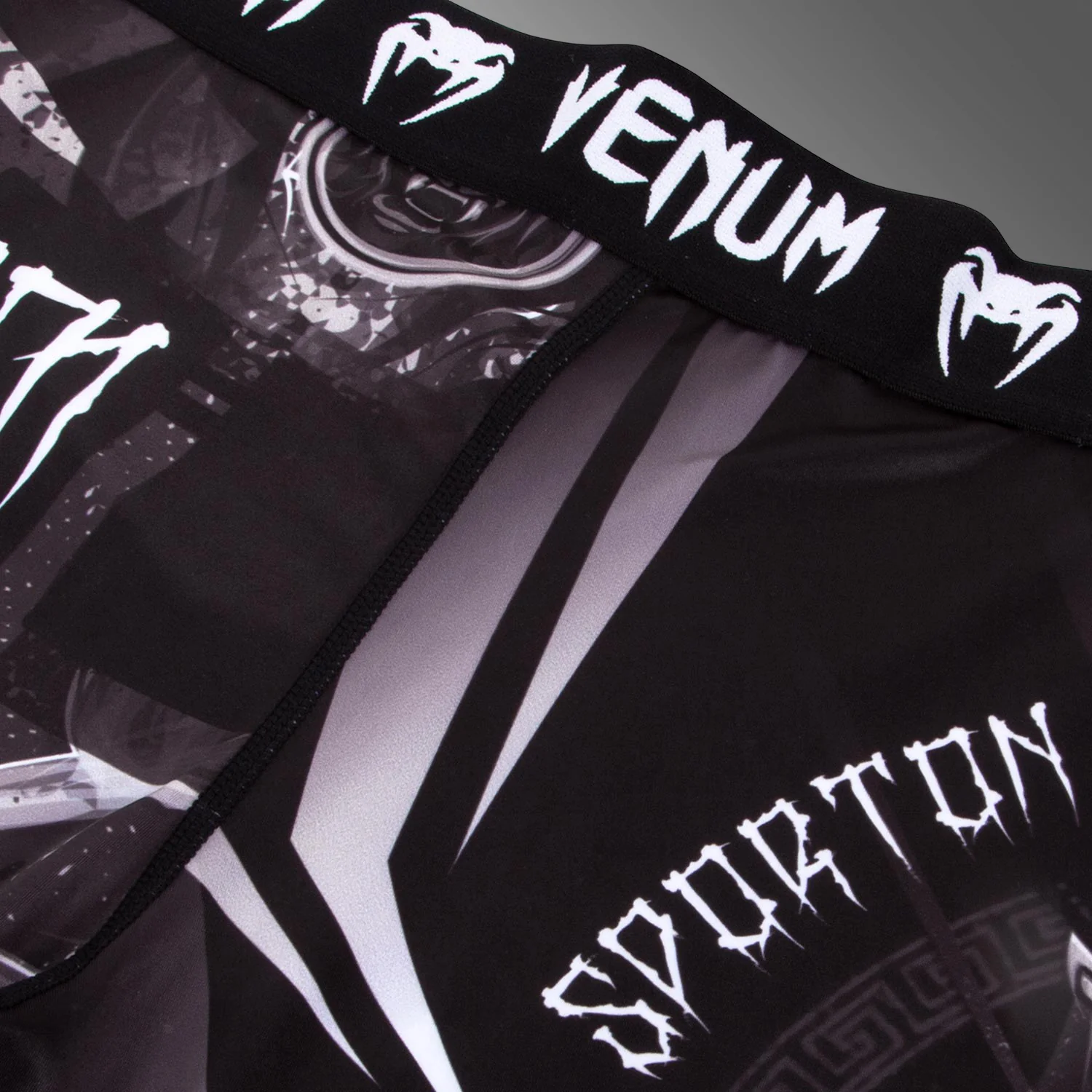 Venum Gladiator 3.0 Kompressionshose - Schwarz/Weiß - Image 7